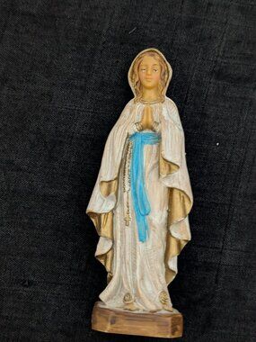Virgin Mary blessed Mother/Our LADY OF LOURDES STATUE